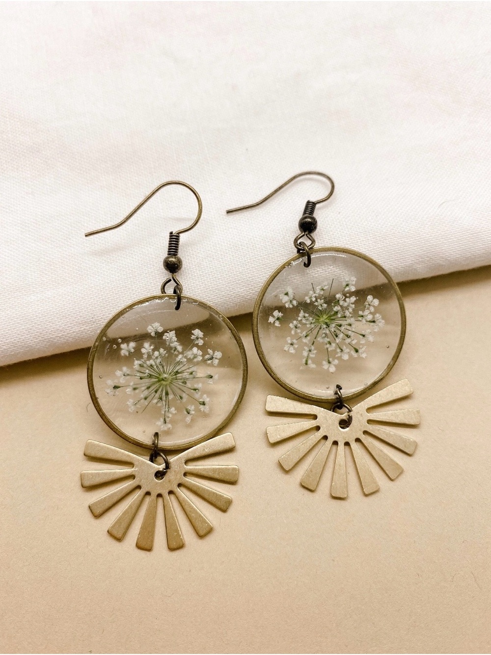 Handcrafted Pressed Flower Earrings - Queen Anne’s Lace